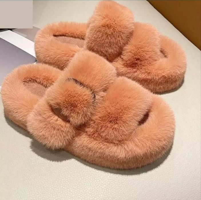 Тапочки пушистые