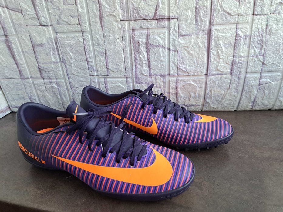 мъжки стоножки,футболни кецове,спортни обувки,Nike Mercurial,найк,44,Нови!