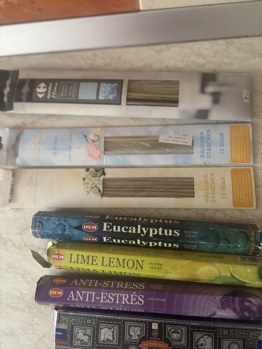 Suport + betisoare parfumate !