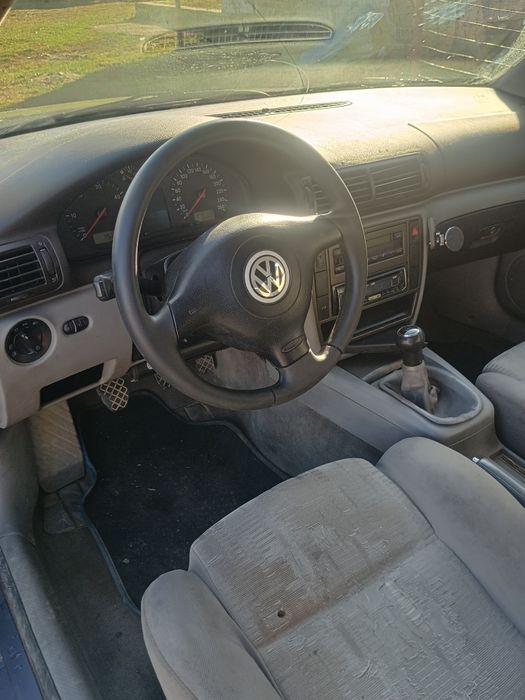 Vând wolkswagen pasat b5 1.9 116 cai