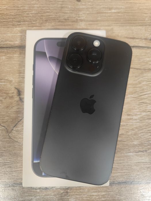 iPhone 16 pro 128 gb