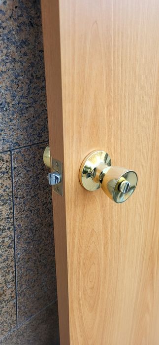 Межкомнатная дверь 200×070 см.