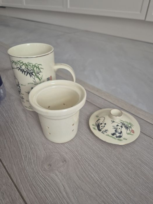 Чашки для чая, заварочная