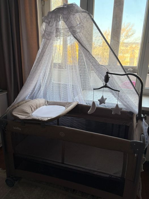 Продаётся детская кроватка