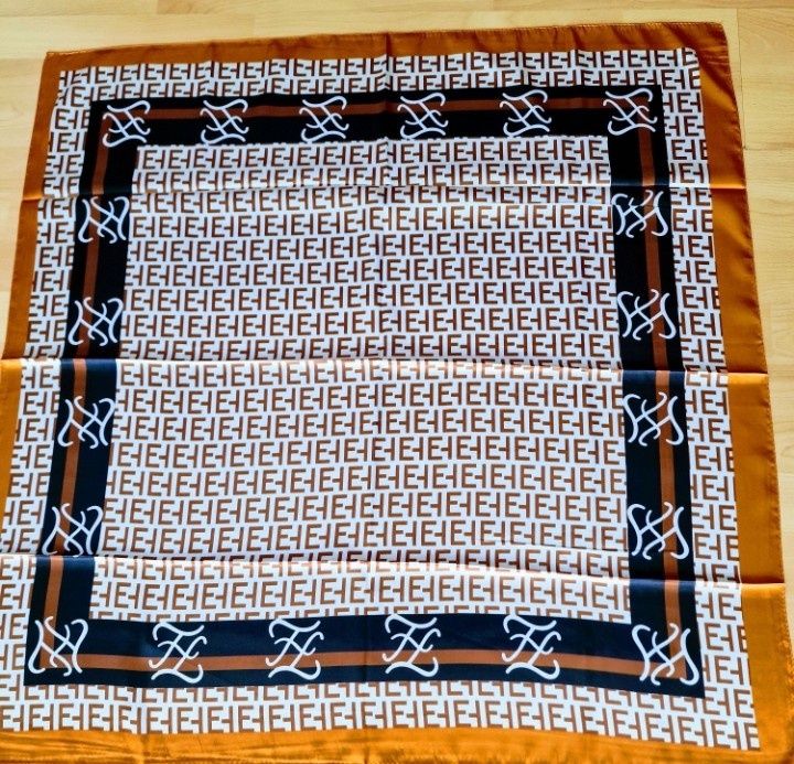 Esarfa matase ,90/90cm ,new model, import Italia