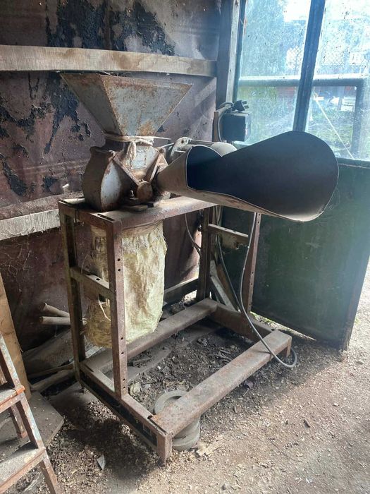 Електрическа трифазна фуражомелка