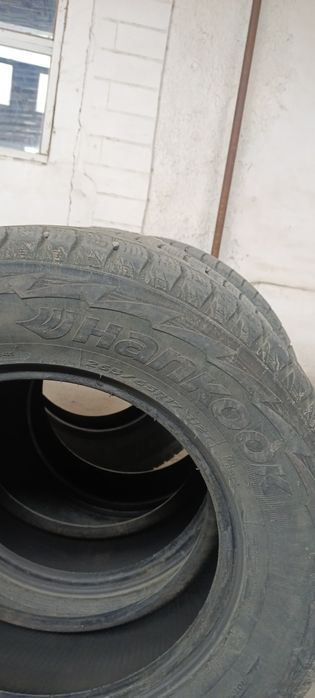 Зимние шины 265/65/17