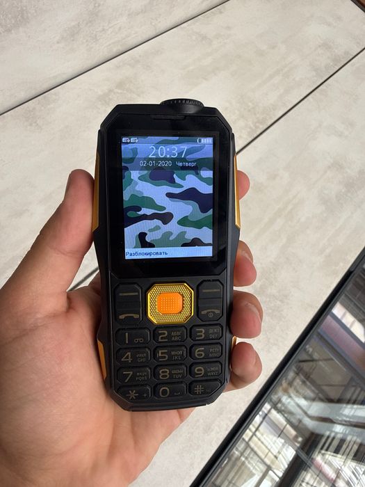 Tank telefon 2 ta simkartali