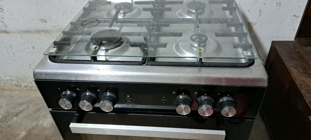 Aragaz BEKO FSM52330NAO, 4 arzatoare, Gaz + Electric, L 50 cm, Grill,