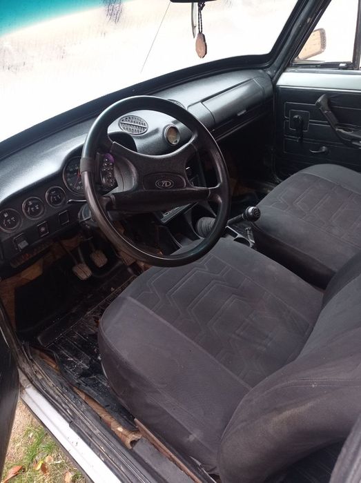 Jugili mashinasi sotiladi