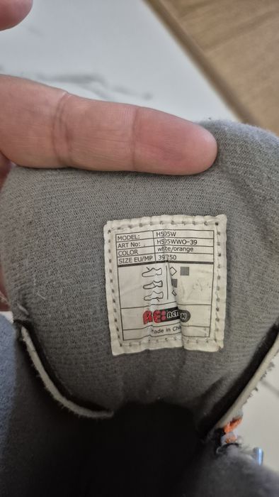 Срочно продам ролики 39р