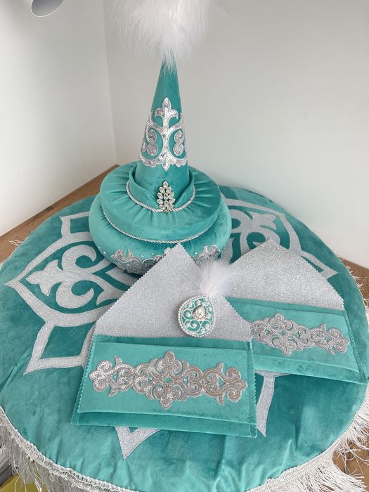 Сырға салу бұйымдары