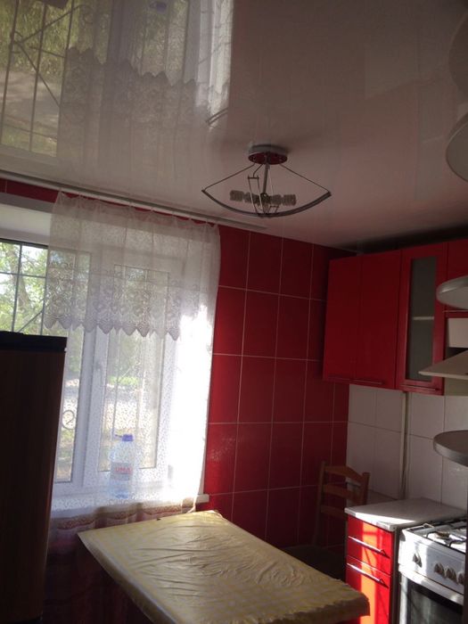Продам двух комнатную квартиру