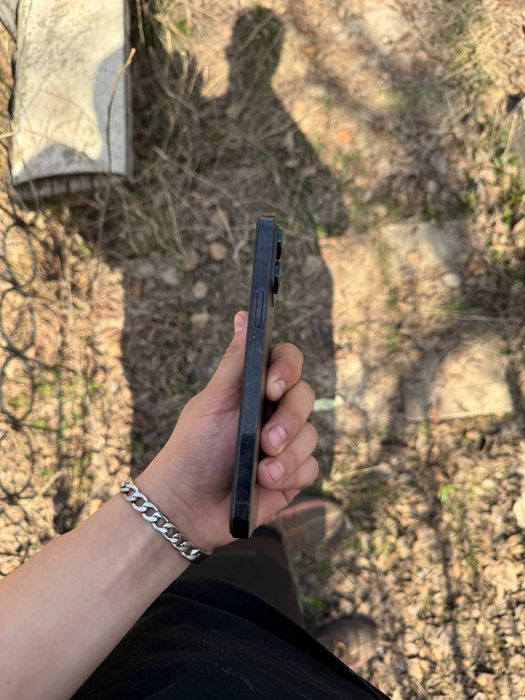 Продам iphone 14 pro max 256