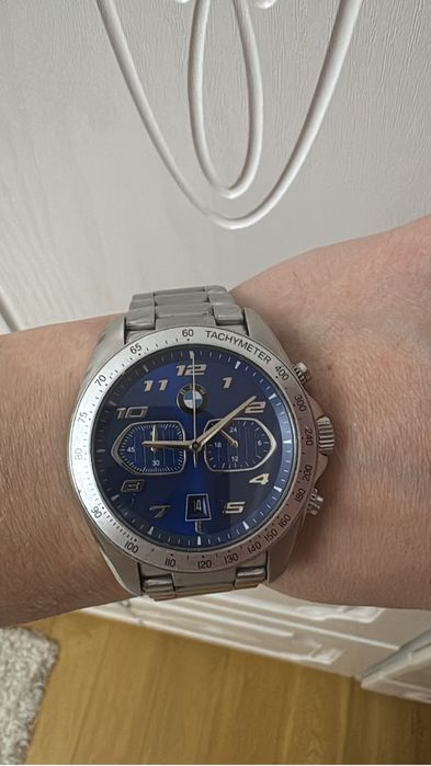 часы наручные  BMW