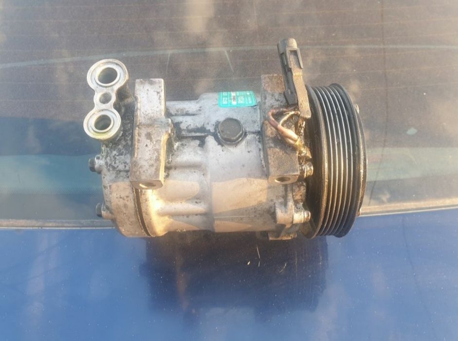 Compresor a.c Lancia lybra 1.9 jtd