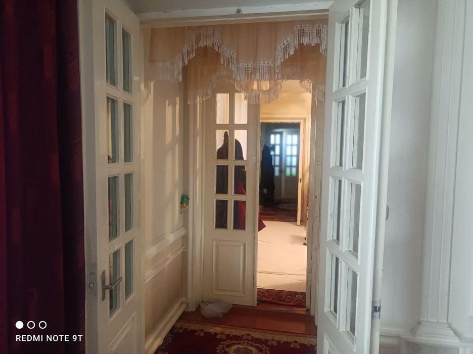 Участка на ИЗЗА. 11 комнат, 6 соток.