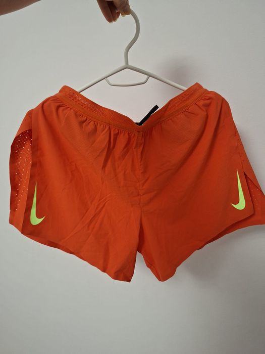 Pantaloni scurti alergare Nike