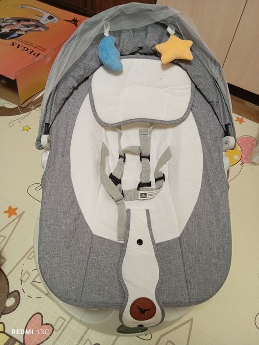 Продается шезлонг-люлька