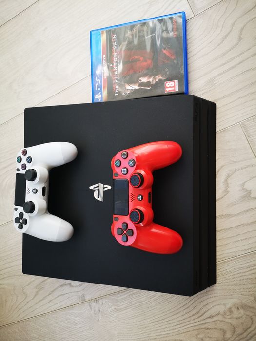 PS 4 Pro - 1TB без кутия