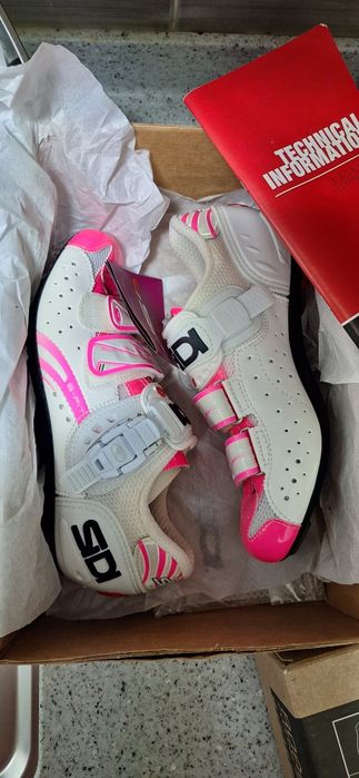 Продам женские велотуфли sidi