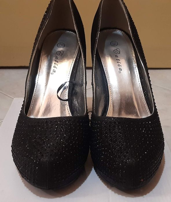 Дамски  обувки.Официални.39 номер.