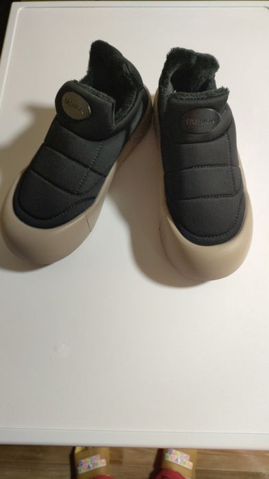 Ботинки женские утеплённые