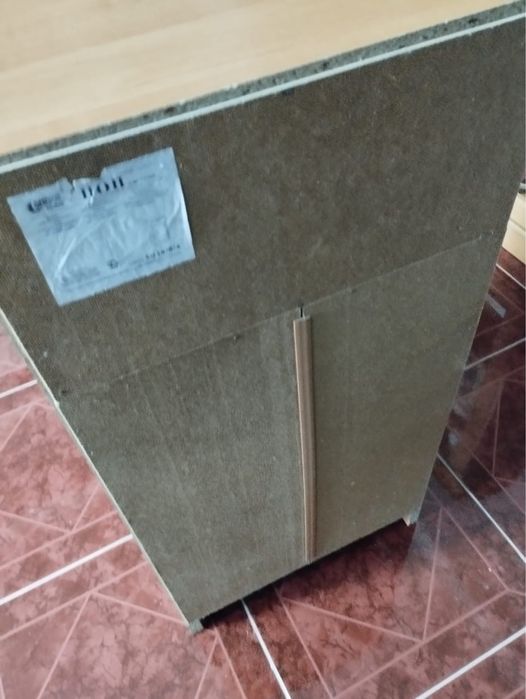 Продам тумбочку Ольха