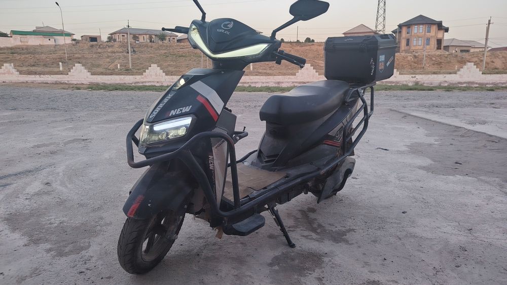 Elektro Skuter sotiladi