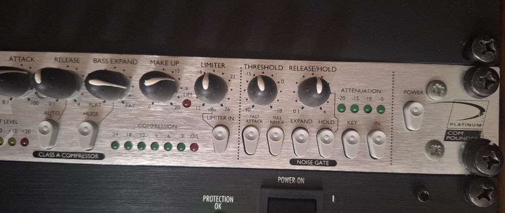 Focusrite compounder - dual mono/stereo compressor/gate/limiter