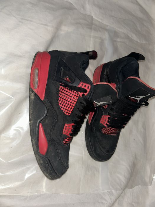 Jordan 4.
