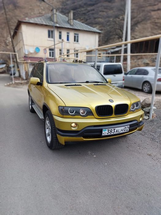 Авто BMW  X5. 2001 г