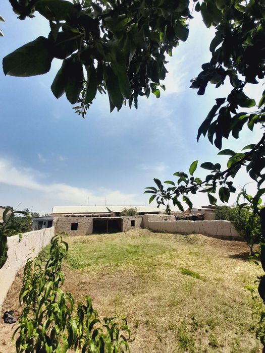 Uy sotiladi. Hovli joy