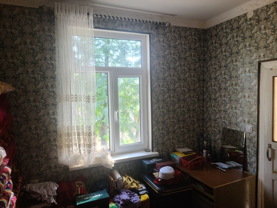 Квартира сотилади 3 хонали шахар марказида! Келишилади