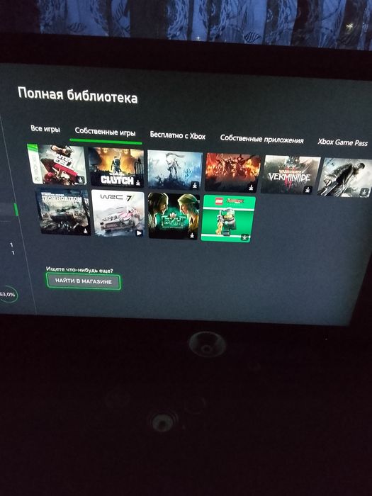 Xbox One x с геймпадом 1tb памяти