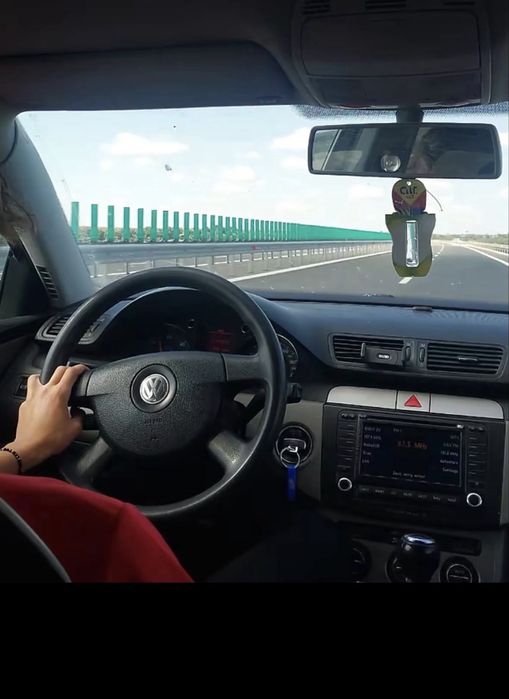 Detailing interior auto si upgrade audio, car play/android. Pe langa asta reparatii calculatoare/montare calculatoare sau curatare!