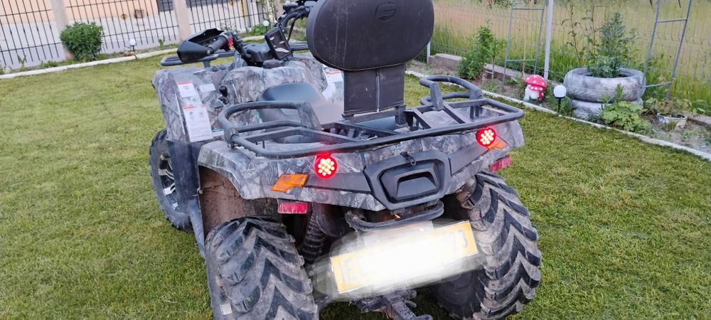 Vând CF moto 450 l