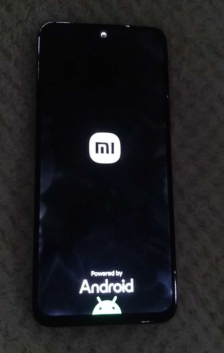 Telefoane cu butoane touch funcționale pentru reparat sau piese