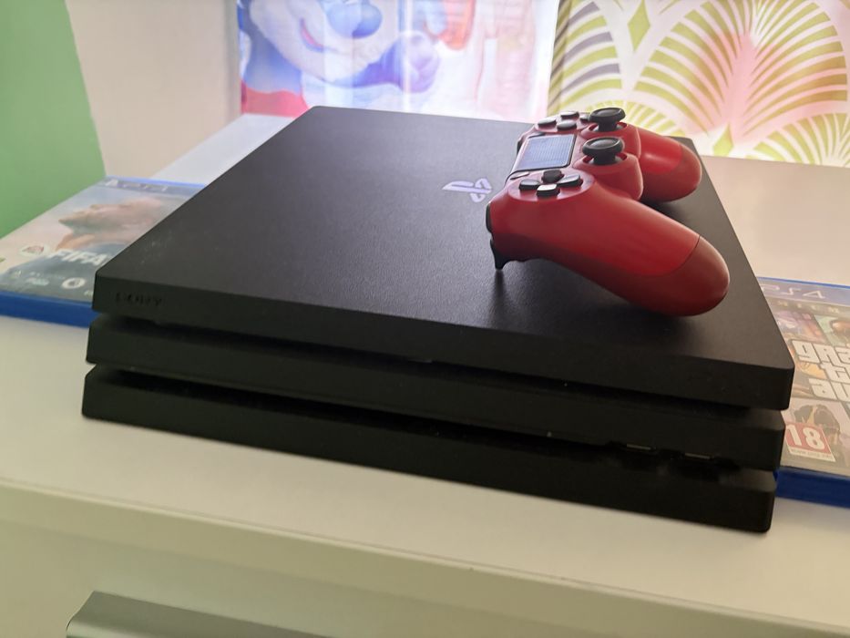 vand ps4 pro impecabil