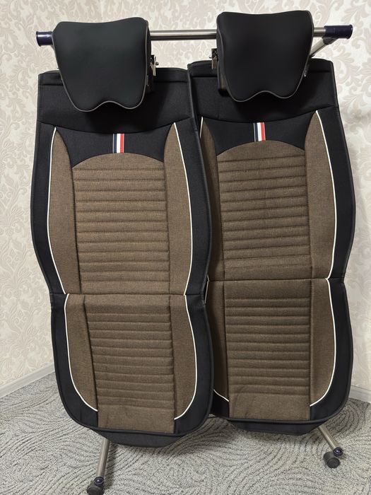 Авточехлы с подушками на подголовник/ накидки полный комплект в машину