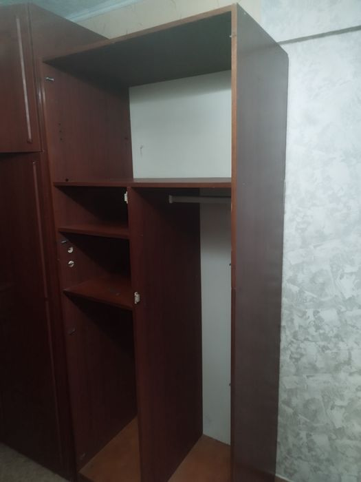 Продам шкаф , доставка