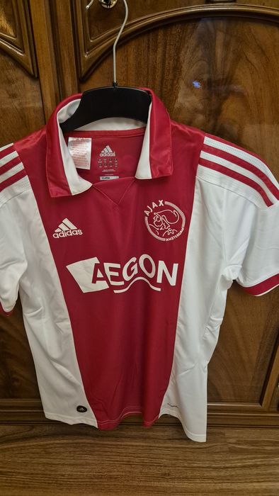 Tricouri fodbal nou. Fără eticheta, mărimea M