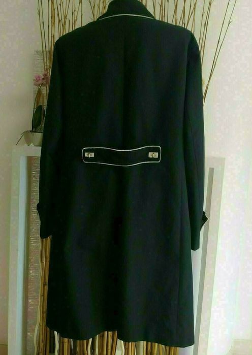 Тренч Luisa Spagnoli 44 размер
100 лв