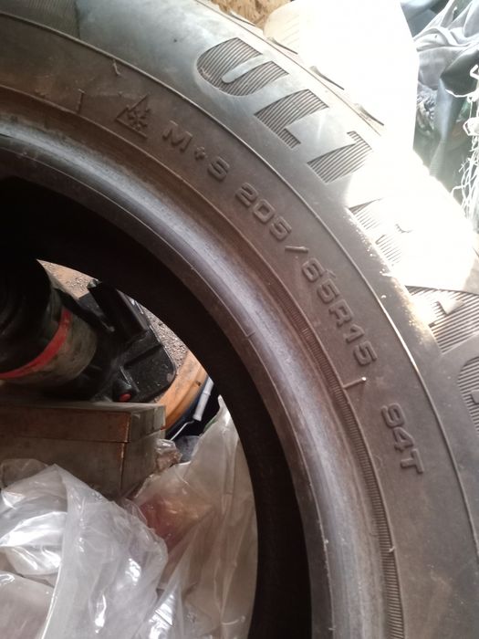 Зимняя резина 205*65 R15