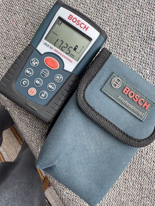 Telemetru Laser Bosch