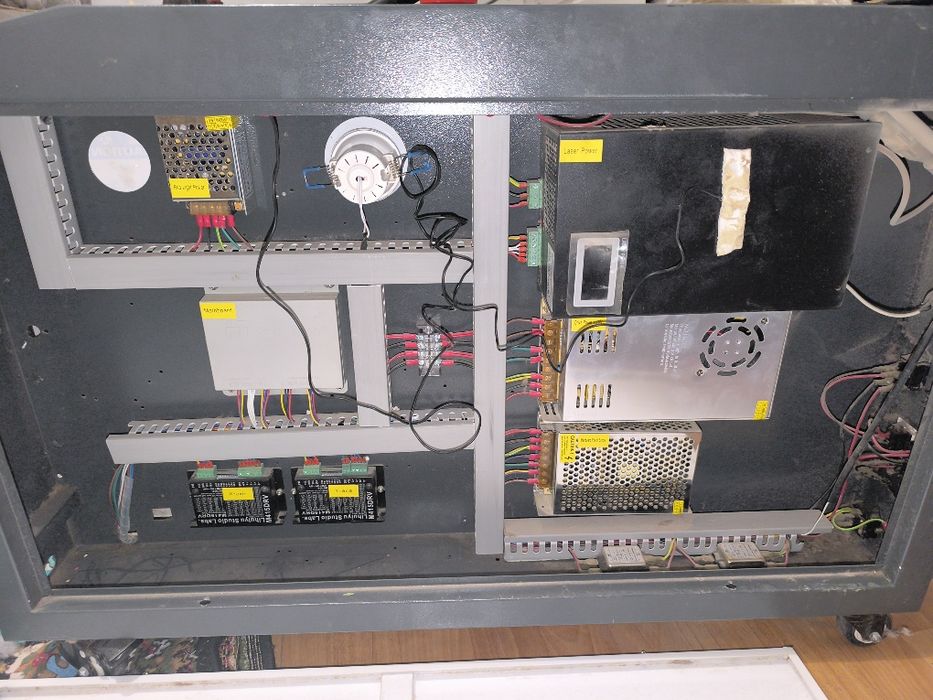 Лазерный станок ЧПУ 100*60