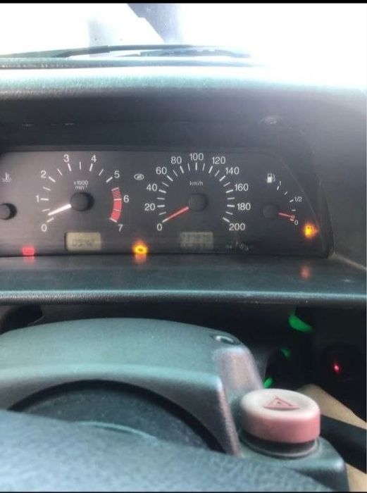 Lada sotiladi 239min prabeg