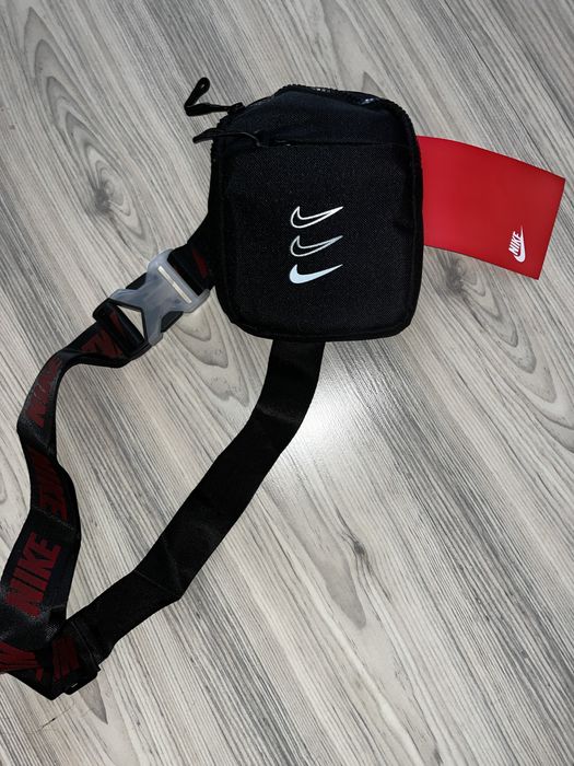 Nike Shoulder Bag | Чантичка за през рамо