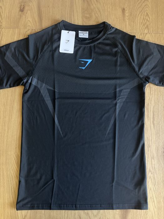 Gym shark тениска
