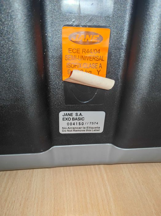 Столче за кола Jane EXO Basic isofix  9-18 кг